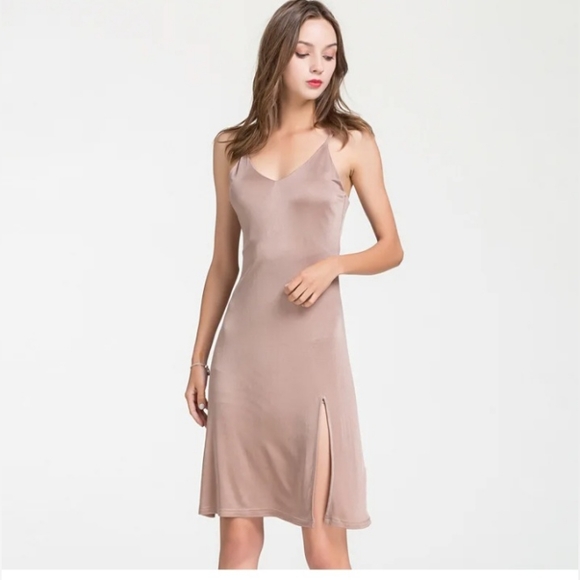 RACHEL COMEY SLIP DRESS SIZE 8 TAG THE REAL REAL nude color - Picture 1 of 16
